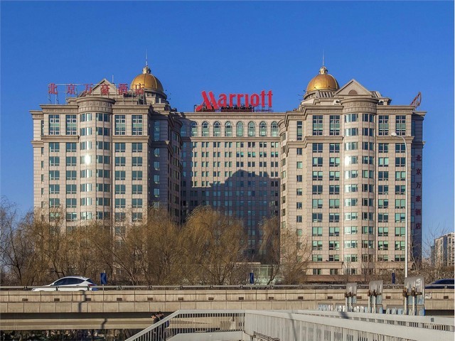 湖北75英寸会议平板一体机